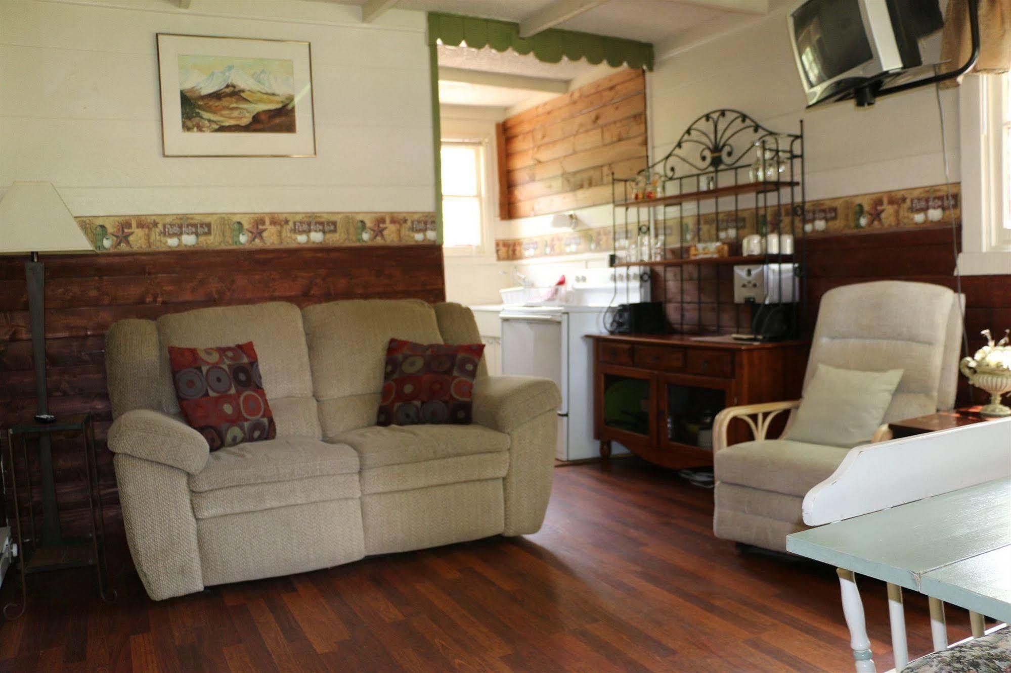 Apple Creek Cottages Прескот Екстериор снимка