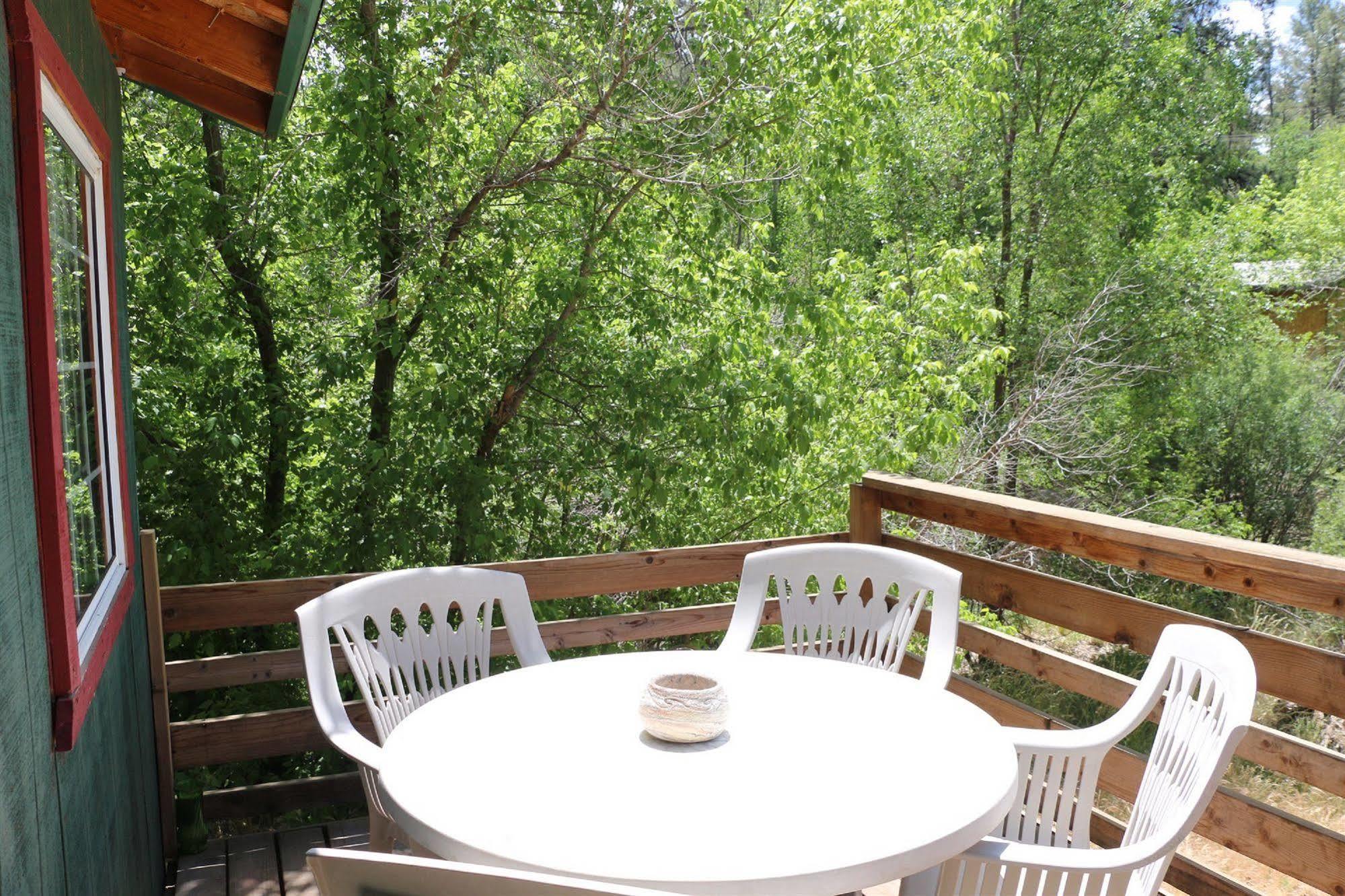 Apple Creek Cottages Прескот Екстериор снимка
